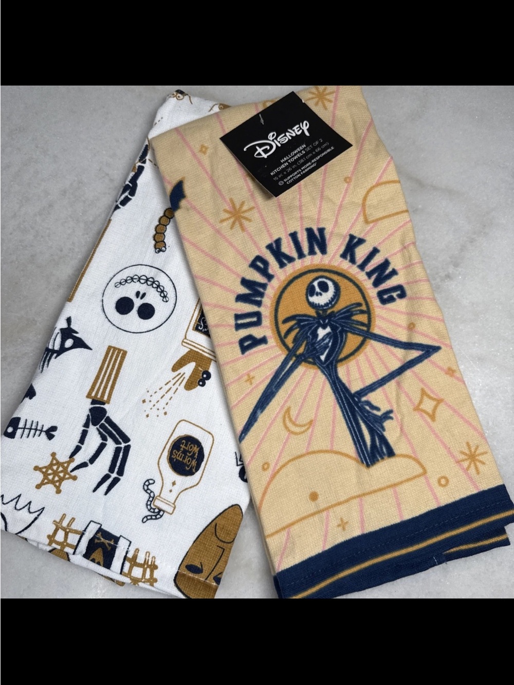 Disney Nightmare Before Christmas NWT Pumpkin King Kitchen Towel Set
